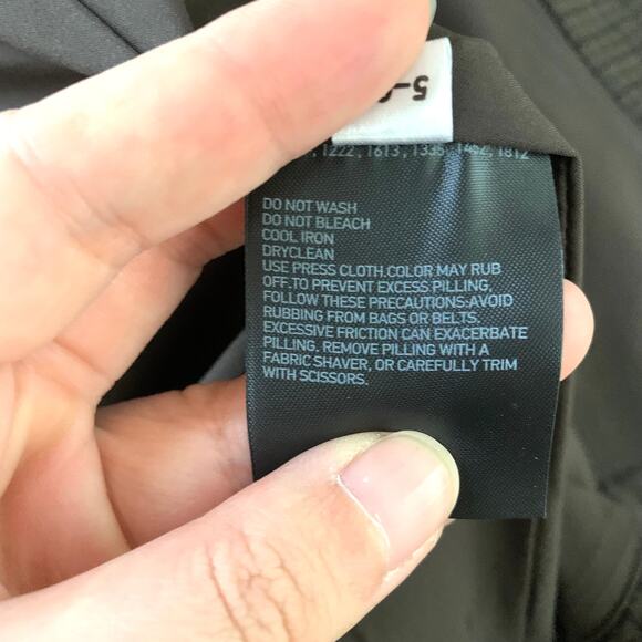 Uniqlo Single Collar Short Jacket | Checked Brown (Unisex) - Picture 13 of 13